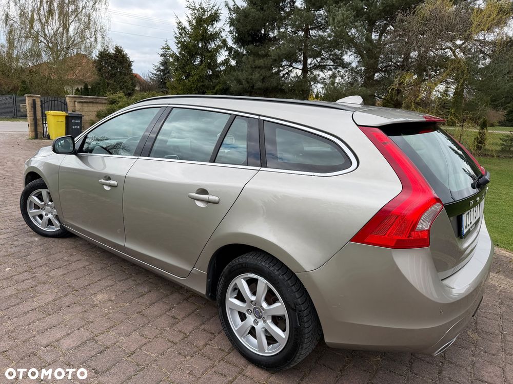 Volvo V60 D4 - 8