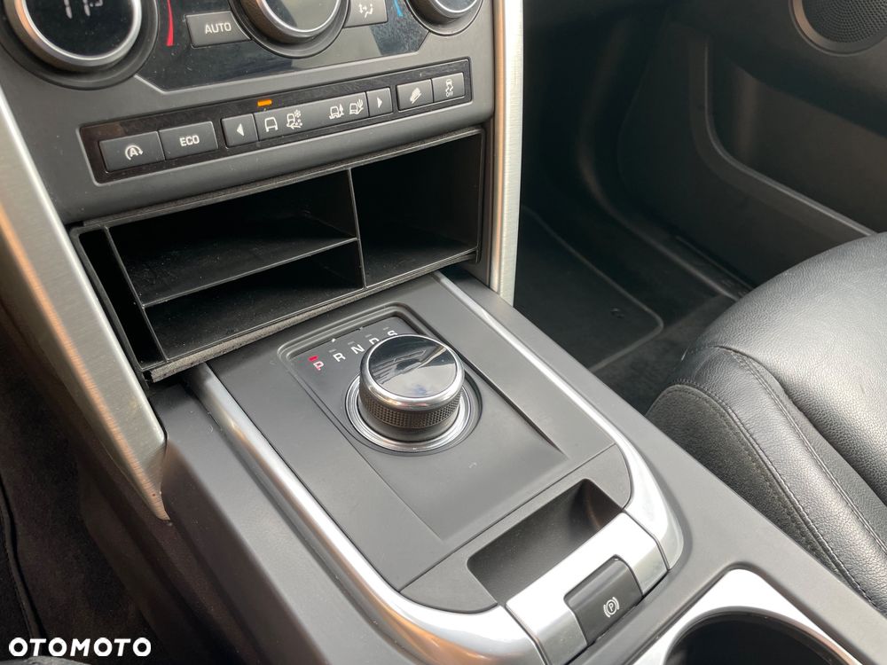 Land Rover Discovery Sport TD4 SE - 19