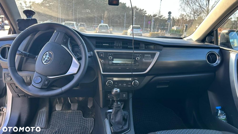 Toyota Auris 1.33 VVT-i Active - 12