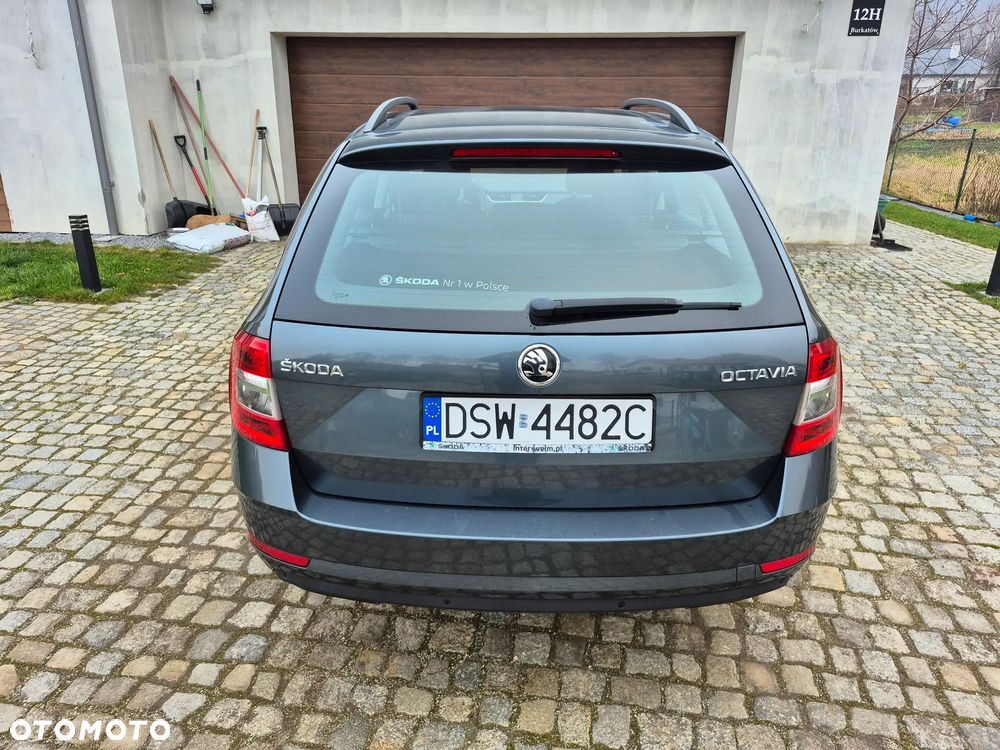 Skoda Octavia 1.8 TSI Style - 11