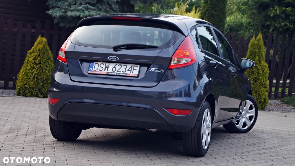 Ford Fiesta 1.25 Champions Edition - 3