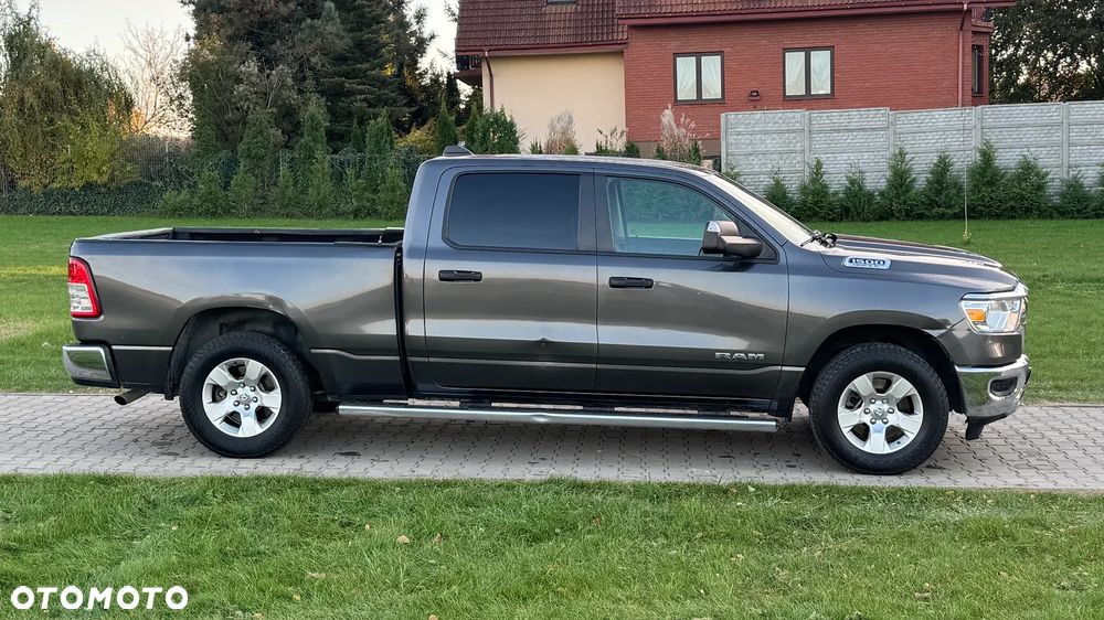 Dodge RAM - 8