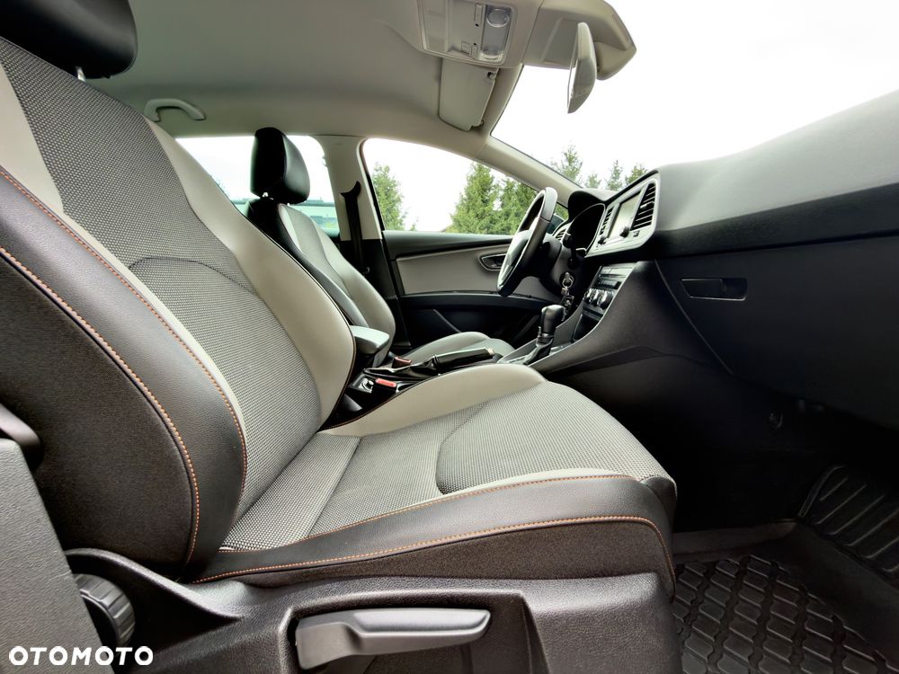 Seat Leon 2.0 TDI DPF DSG Xcellence - 29