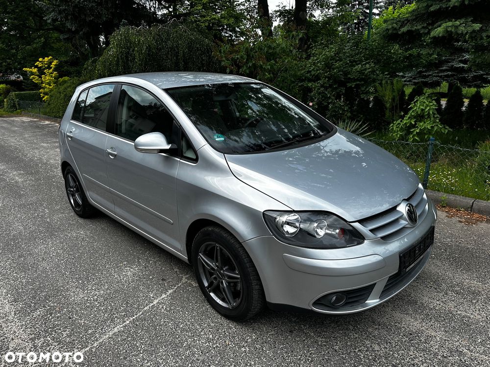 Volkswagen Golf Plus 1.6 FSI Comfortline - 1