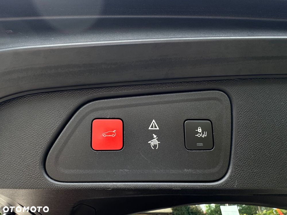 Peugeot 3008 BlueHDi 120 Stop & Start Allure - 29