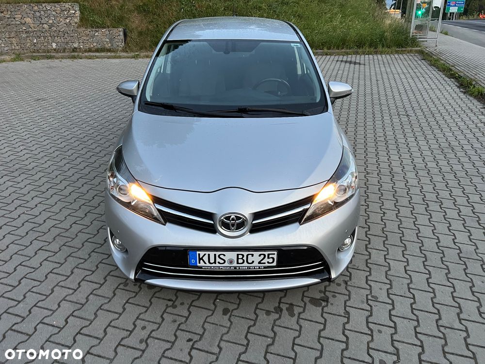 Toyota Verso 1.8 5-Sitzer Executive - 22