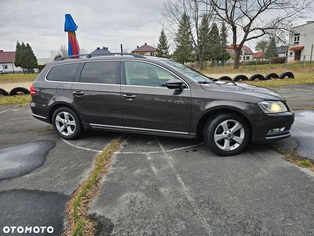 Volkswagen Passat 2.0 TDI Highline - 5