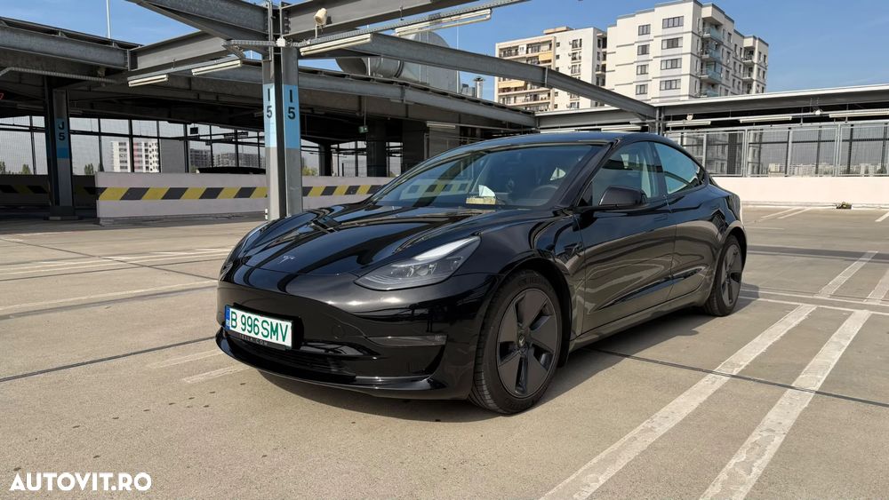 Tesla Model 3 Long Range AWD Premium - 3