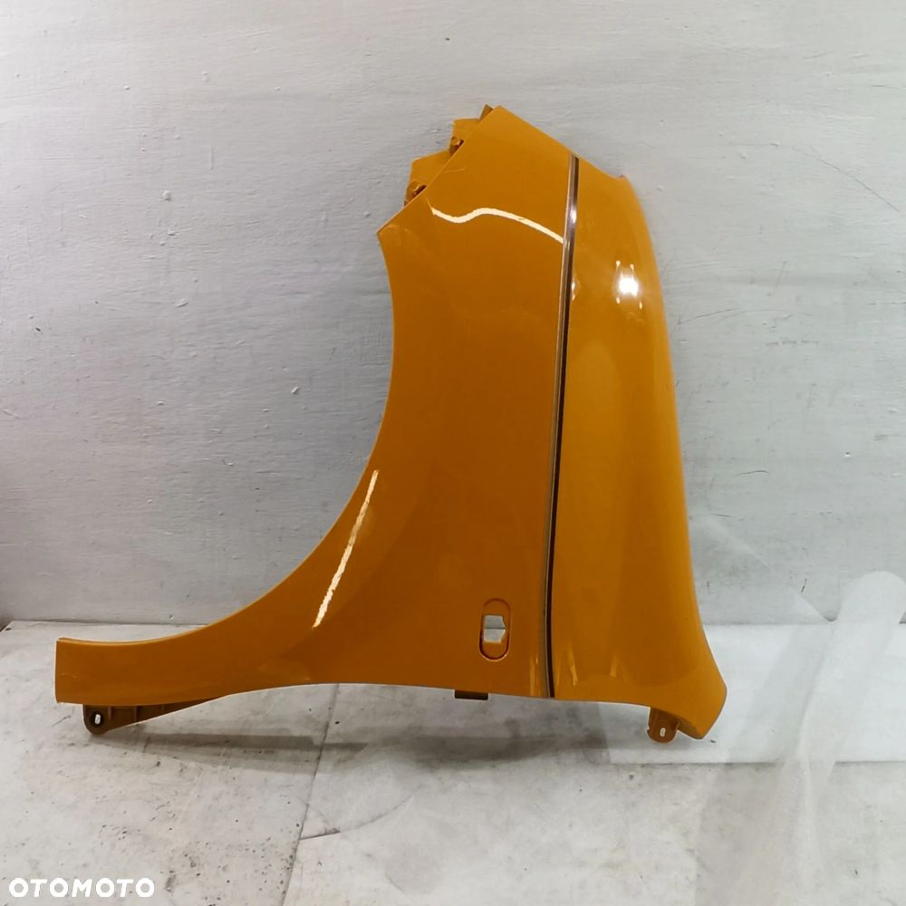 BŁOTNIK LEWY TWINGO III 631014025R - 2