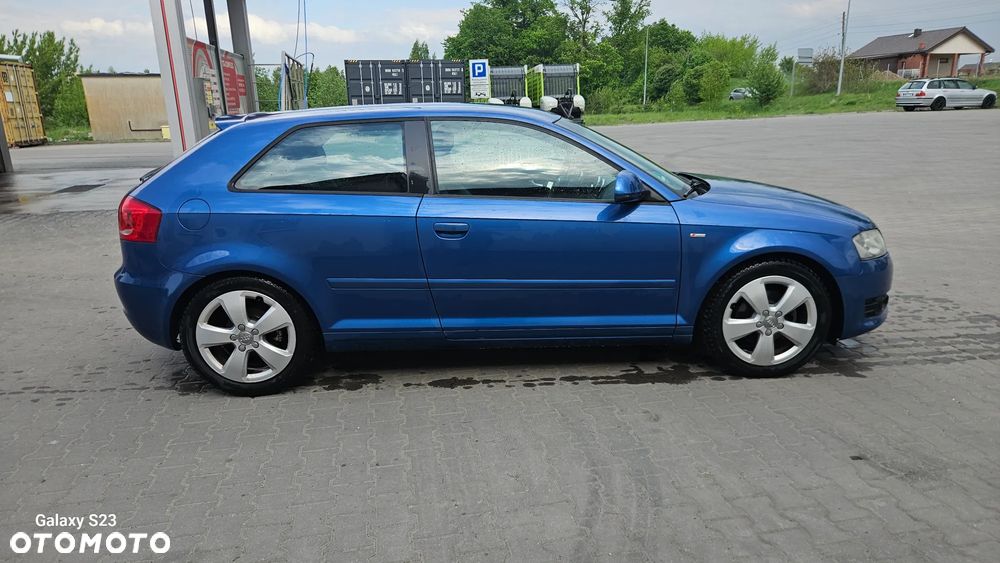 Audi A3 3-drzwiowe 1.8 TFSI Ambition - 3
