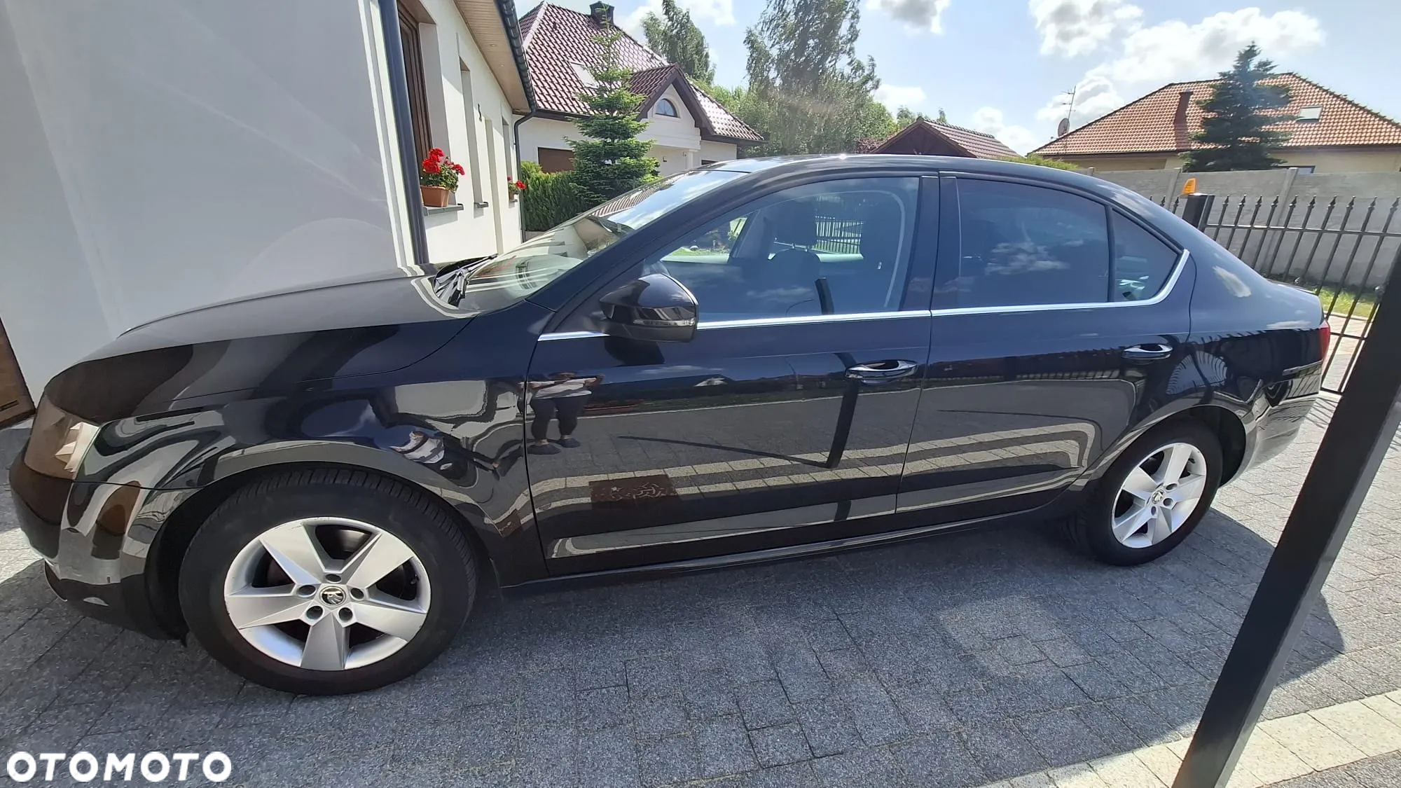 Skoda Octavia 1.4 TSI Ambition DSG - 2