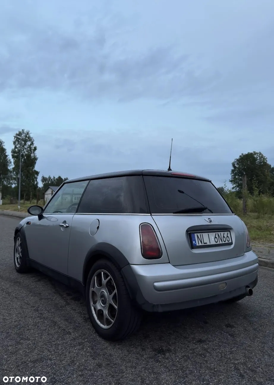 MINI ONE Standard - 10