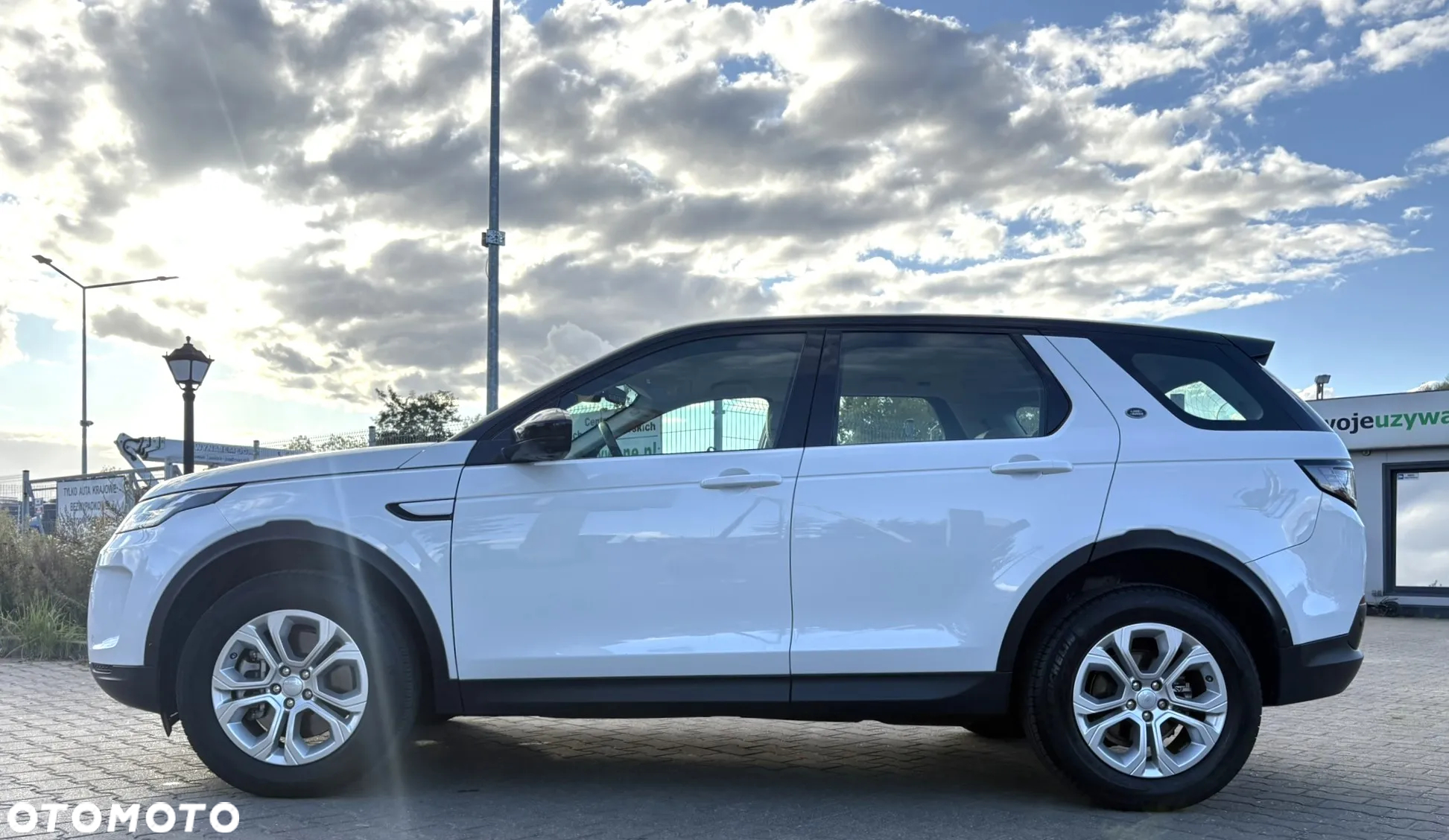 Land Rover Discovery Sport 2.0 P200 mHEV S - 5