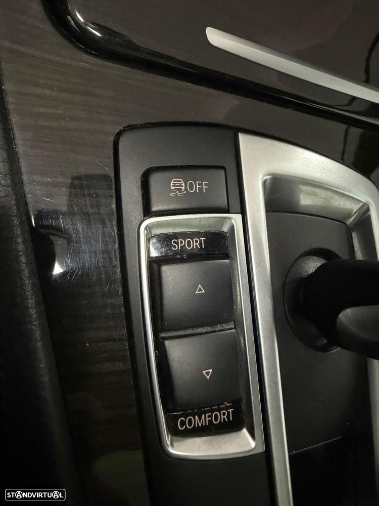 BMW 520 d xDrive Aut. Luxury Line - 36