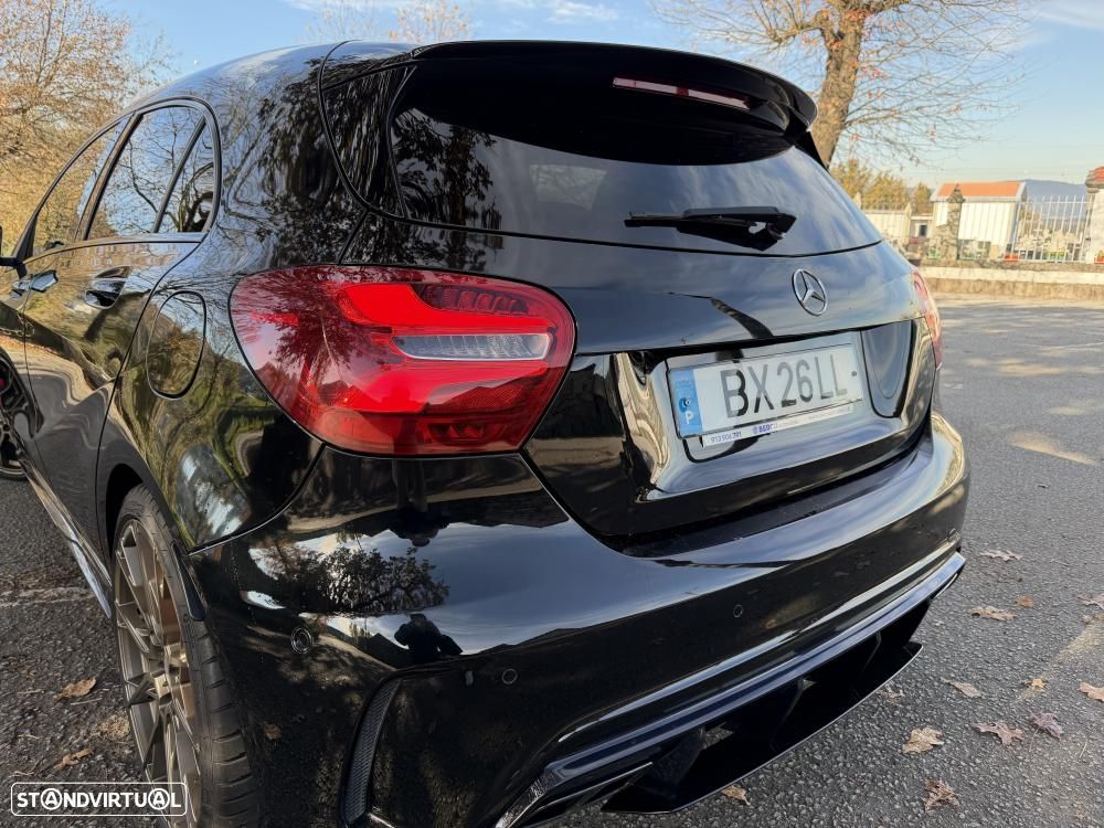Mercedes-Benz A 45 AMG 4-Matic - 15