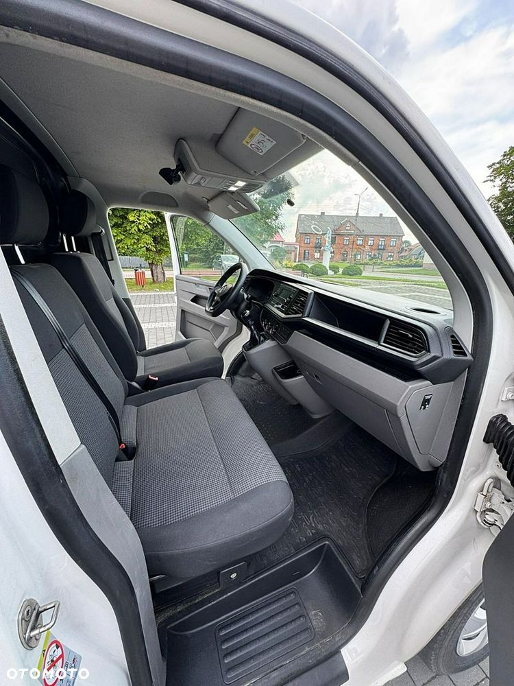 Volkswagen Transporter - 18