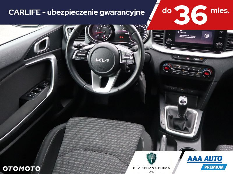 Kia Ceed - 8