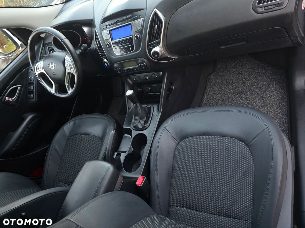 Hyundai ix35 2.0 2WD Style - 31