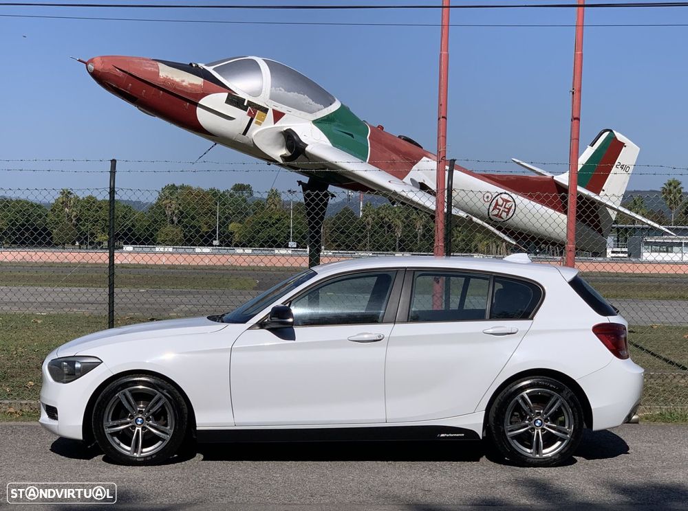 BMW 116 d EDynamics Line Sport - 2