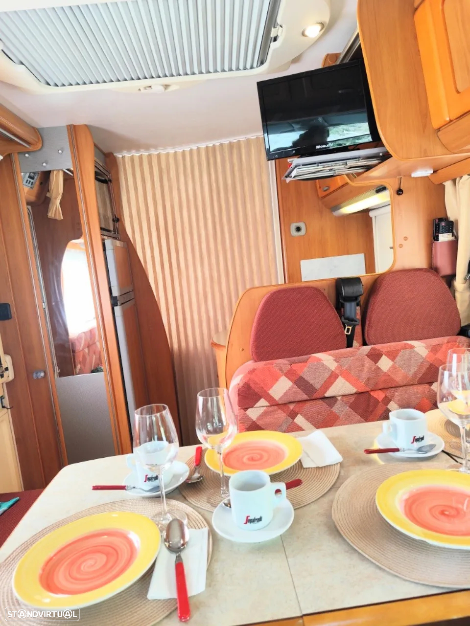Hymer Car Eriba - 13