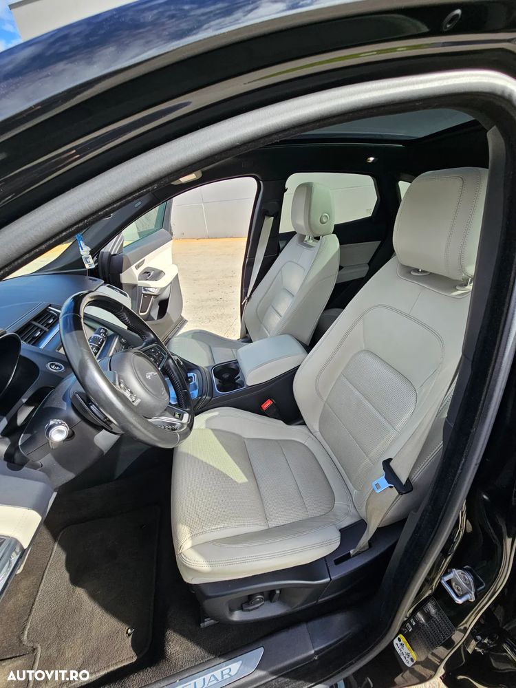 Jaguar E-Pace P250 AWD R-Dynamic Black - 23