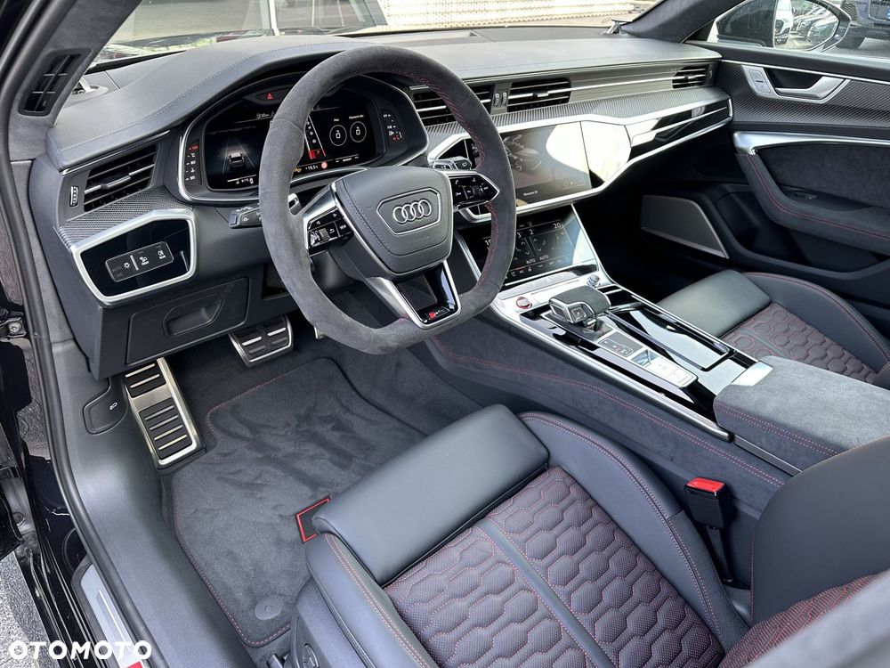 Audi RS6 Avant - 14