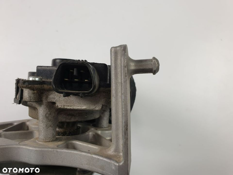 TOYOTA RAV4 2006 2012 rok Mechanizm Wycieraczek - 4