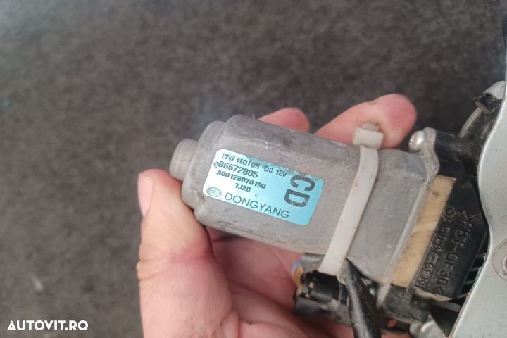 Macara geam spate dreapta electrica 96672885 96672885 Opel Antara 1 [ - 3