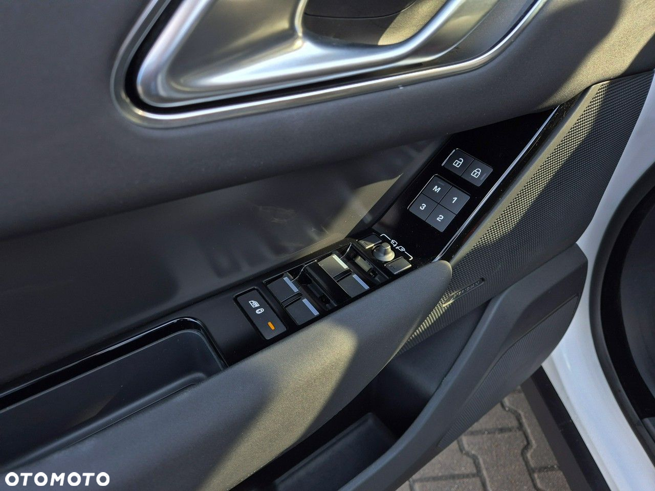 Land Rover Range Rover Velar - 14