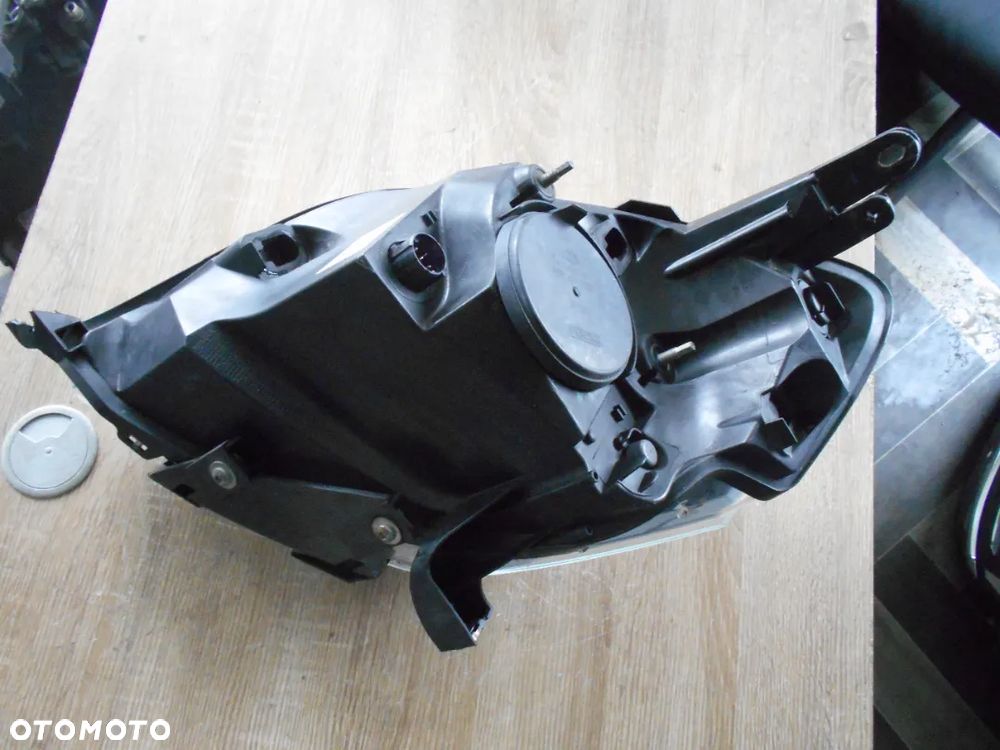 FIAT NEMO FIORINO BIPPER LAMPA PRZÓD PRAWA EUROPA - 2