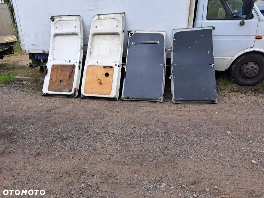 Drzwi tylne Ford Transit - 4