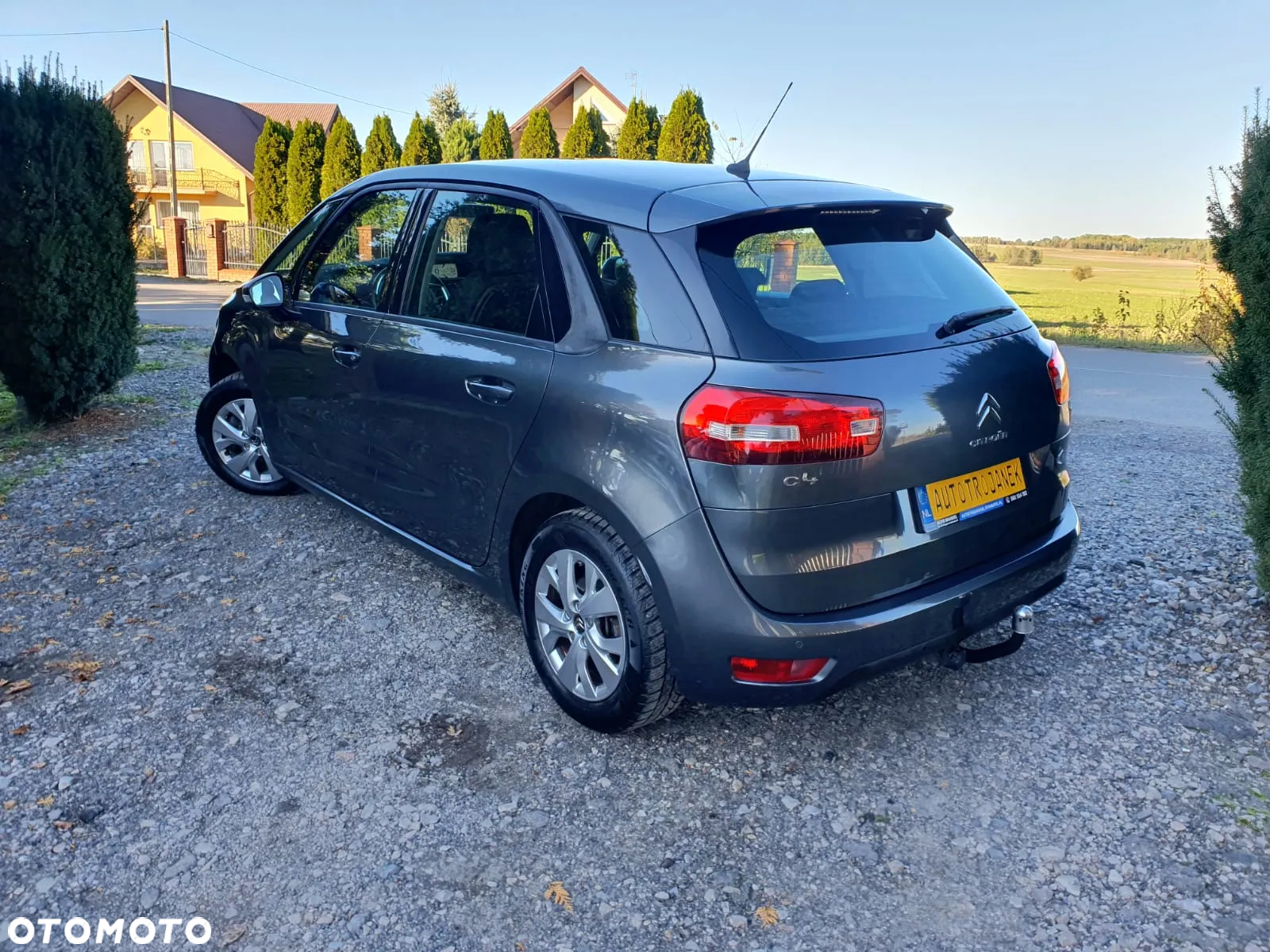 Citroën C4 Picasso 1.6 e-HDi Attraction - 4