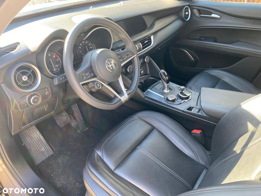 Alfa Romeo Stelvio 2.0 Turbo Super Q4 - 7
