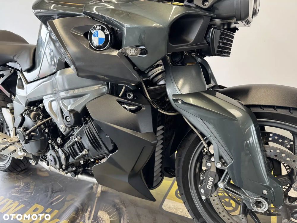 BMW K - 9