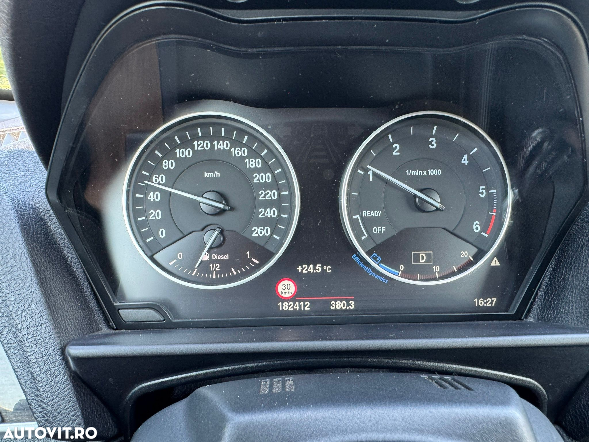 BMW Seria 2 220d Cabrio Aut. Luxury Line - 38