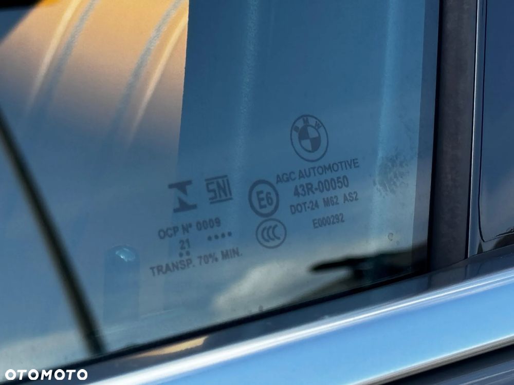 BMW Seria 5 530i mHEV Luxury Line - 17