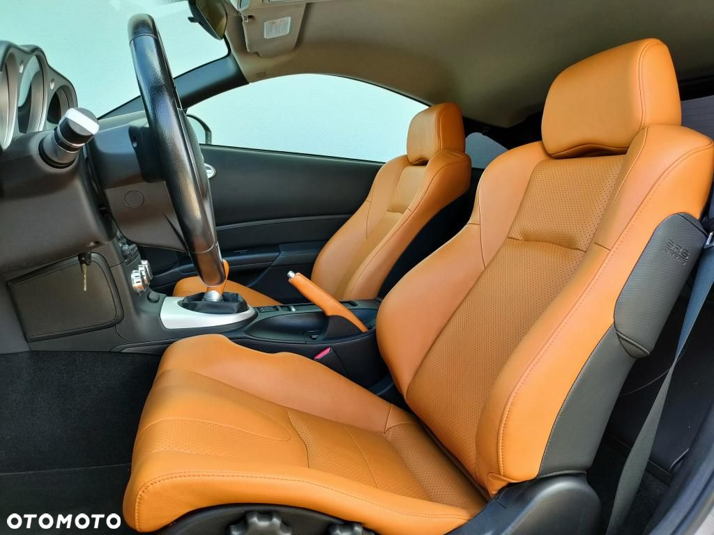 Nissan 350 Z 3.5 V6 - 5