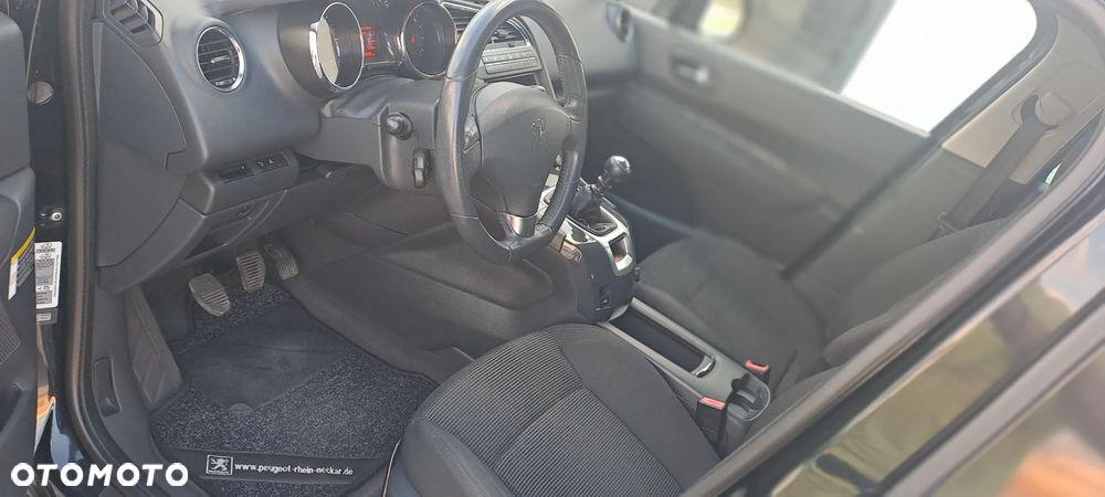 Peugeot 5008 2.0 HDi Premium - 12