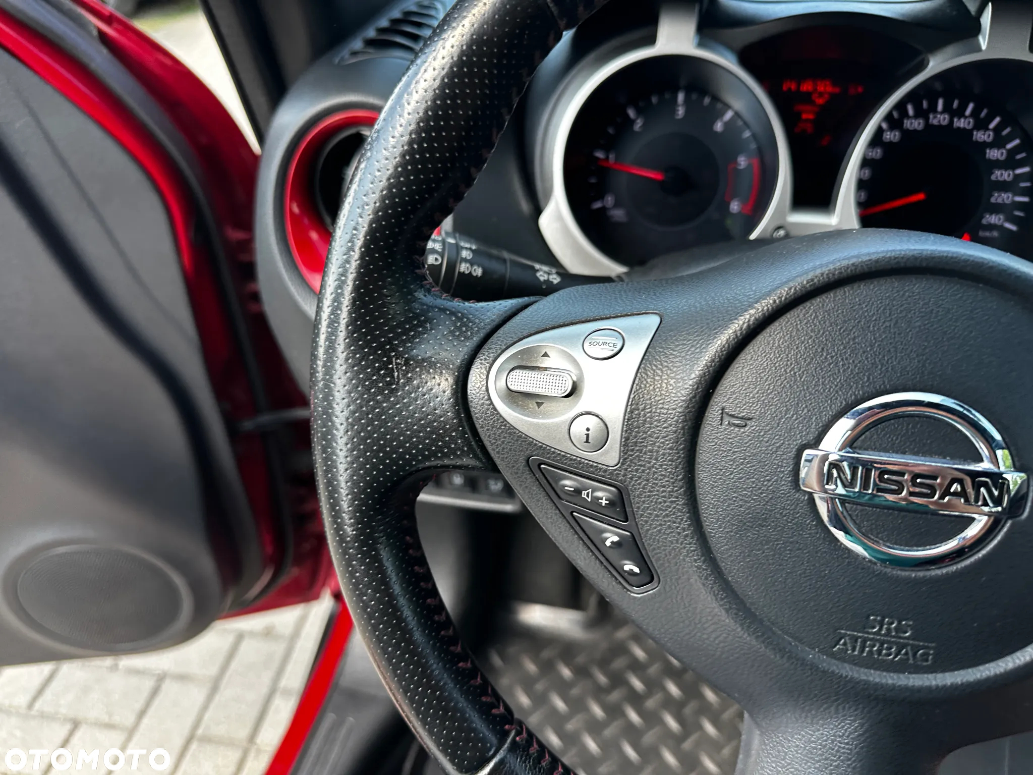 Nissan Juke - 10