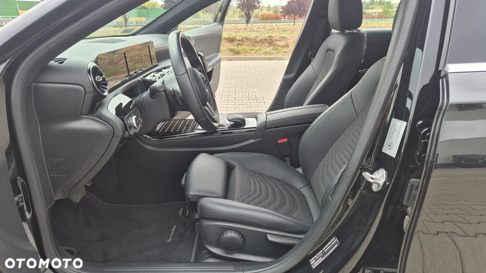 Mercedes-Benz Klasa A 180 Style 7G-DCT - 13