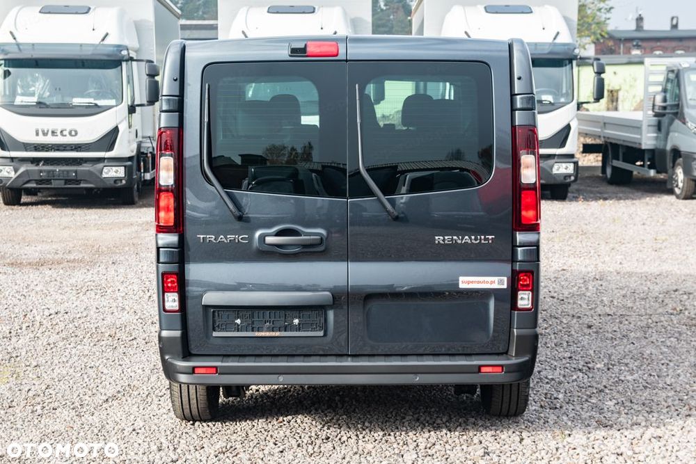 Renault Trafic - 8