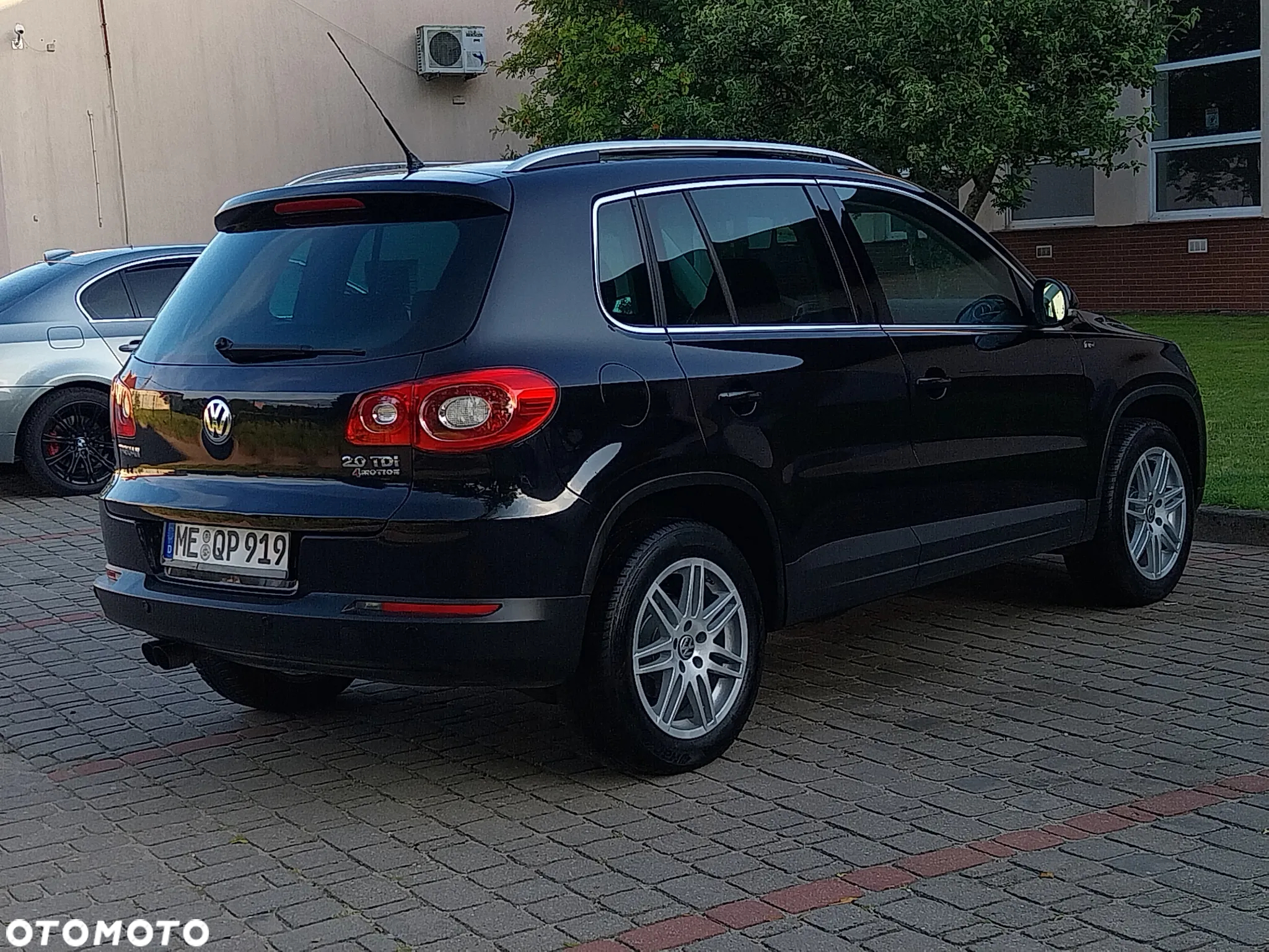 Volkswagen Tiguan 2.0 TDI 4Mot Sport Tiptr - 4