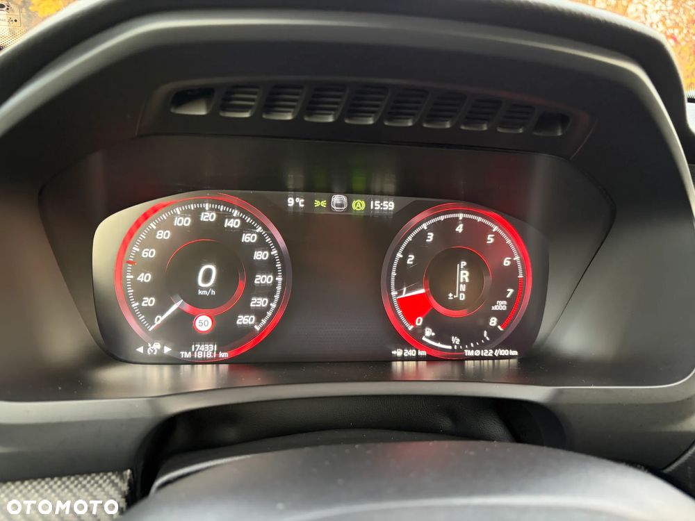 Volvo XC 90 T5 AWD R-Design - 16