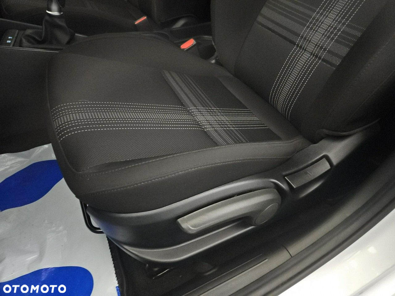 Hyundai i20 - 12
