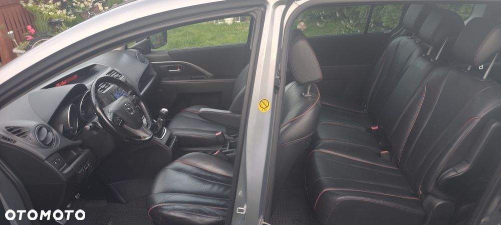 Mazda 5 - 6