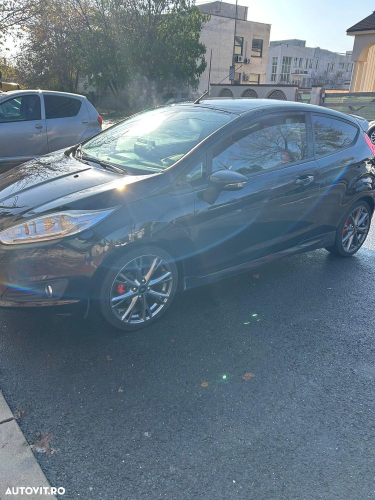 Ford Fiesta - 4