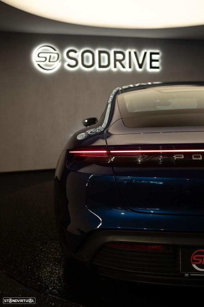 Porsche Taycan Bateria Performance Plus - 46