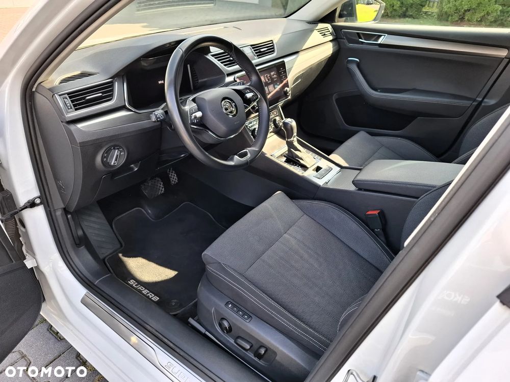 Skoda Superb 2.0 TSI Style DSG - 14