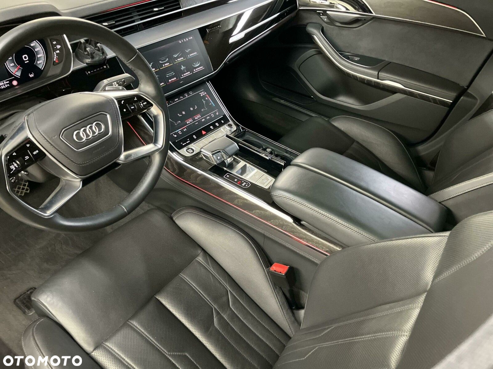 Audi A8 - 9