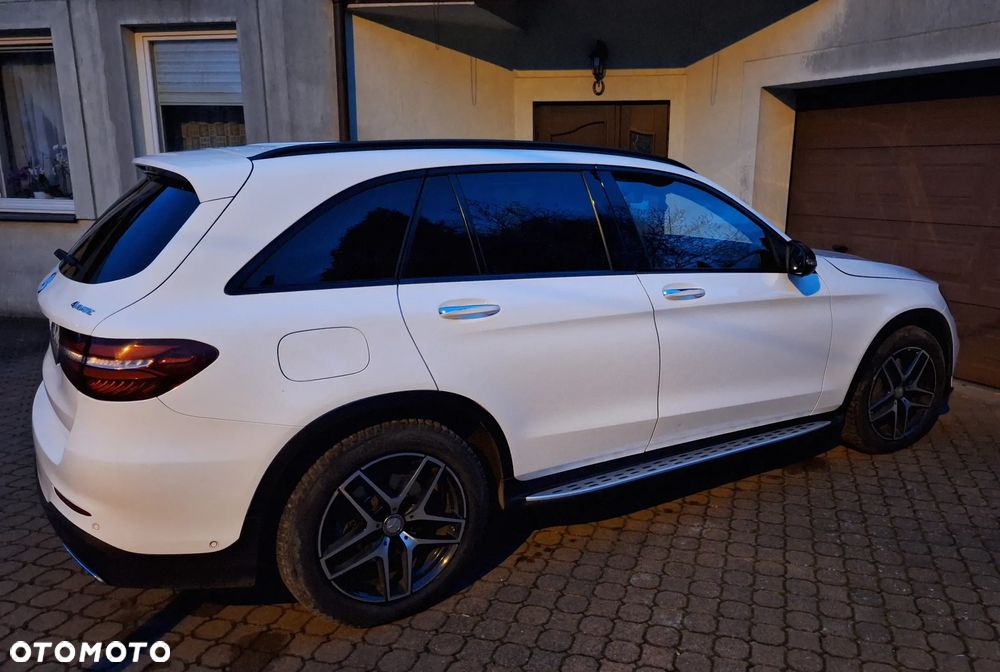 Mercedes-Benz GLC - 8